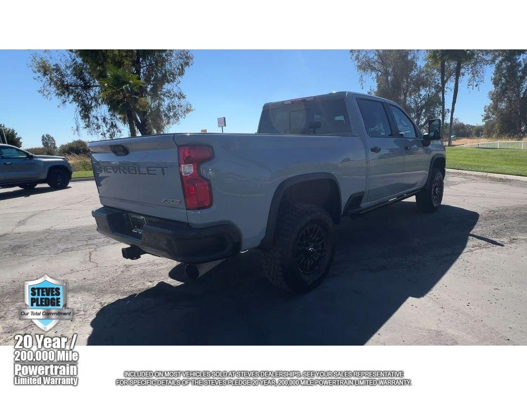 2024 Chevrolet Silverado 2500HD ZR2 - Photo 13