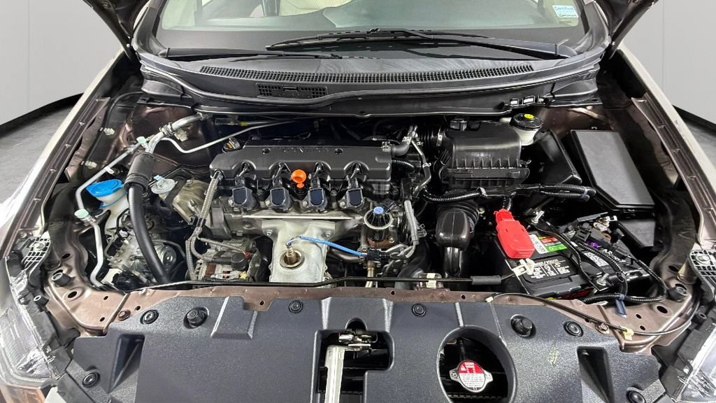 Used 2015 Gray Honda LX image 35