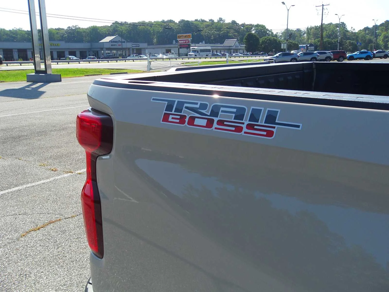 Certified Used 2026 White Sands Chevrolet Custom Trail Boss image 12