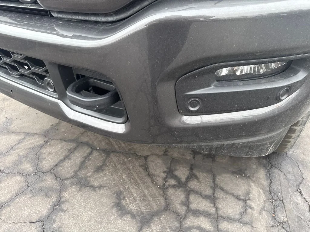 New 2026 Granite Crystal Metallic Clear-Coat Exterior Paint RAM LARAMIE image 13