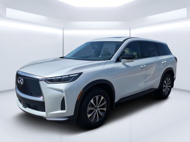 New 2027 RADIANT WHITE INFINITI Pure FWD image 7