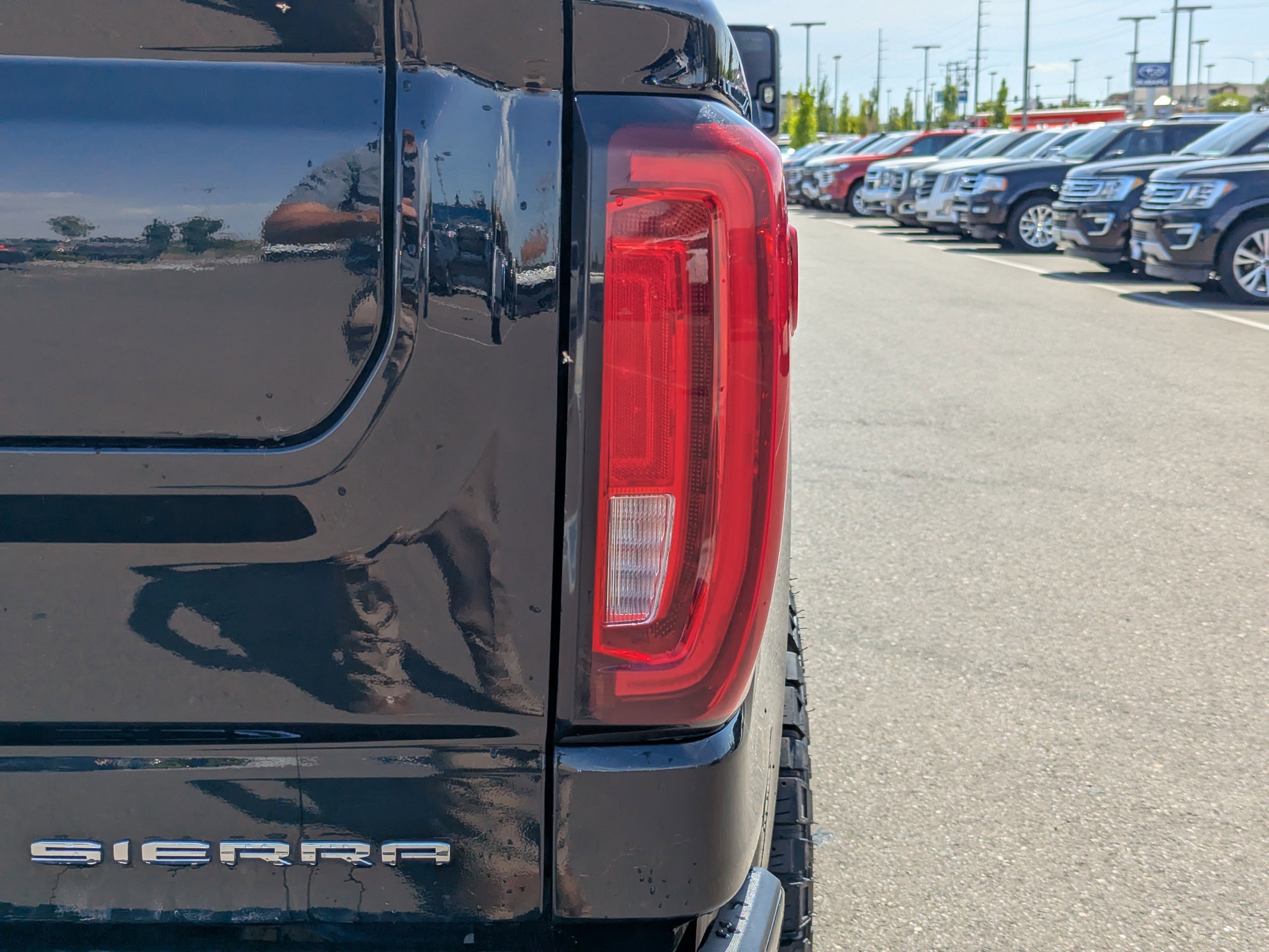 Used 2021 Black GMC Denali image 50