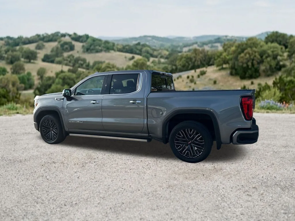 Used 2022 Gray GMC Denali image 6