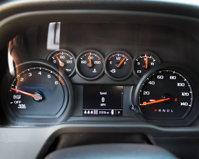 2025 Chevrolet Silverado 1500 Custom Trail Boss - Photo 19