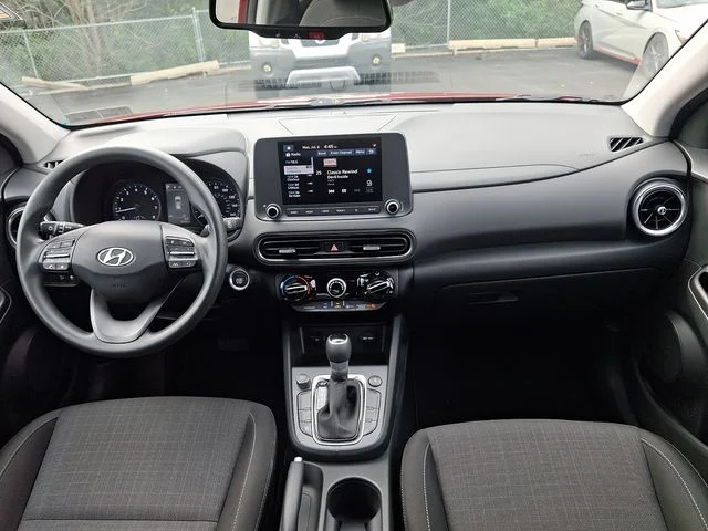 Used 2023 Red Hyundai SEL image 15