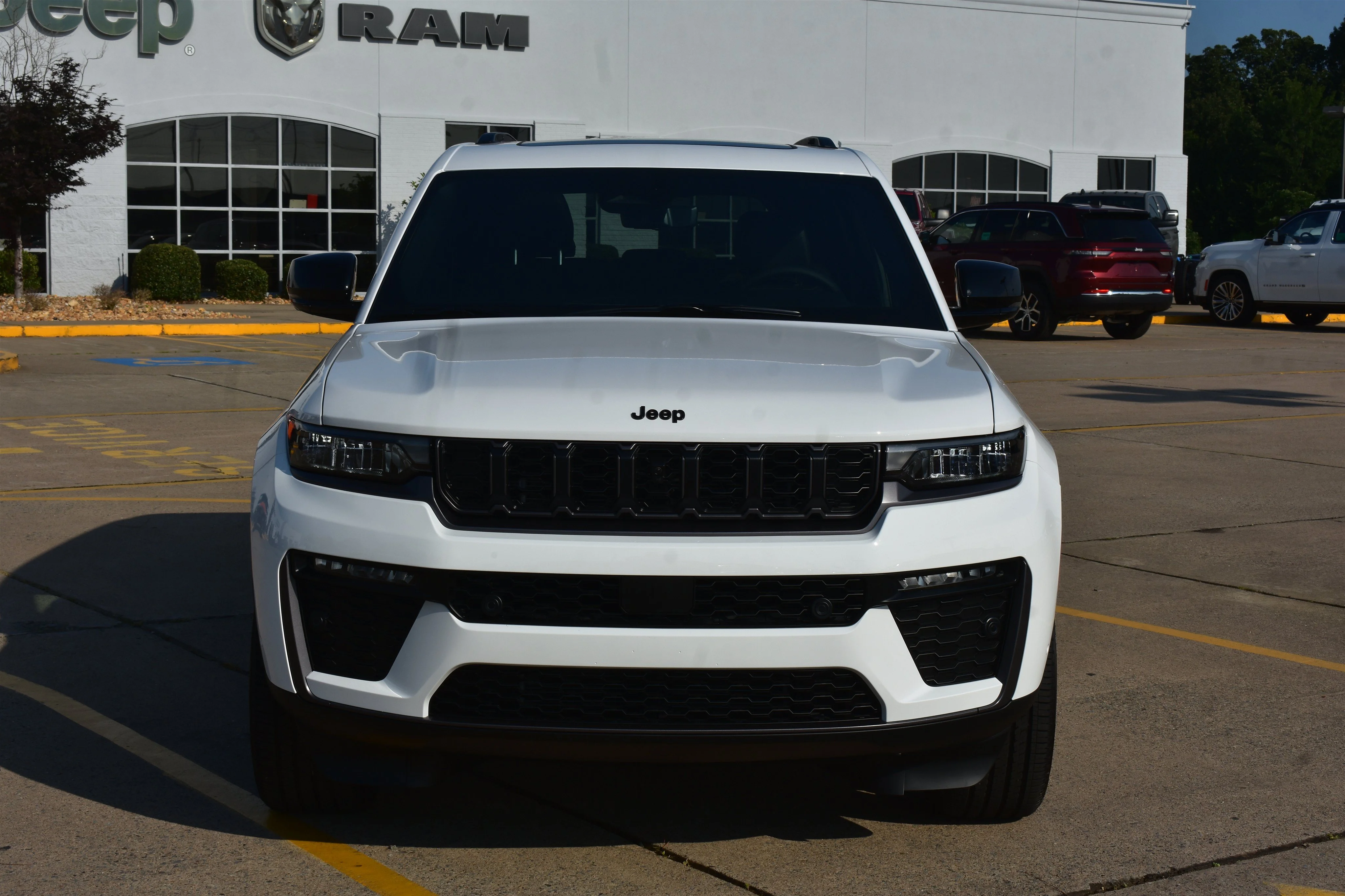 New 2026 Bright White Clearcoat Jeep 85th Anniversary Edition image 2