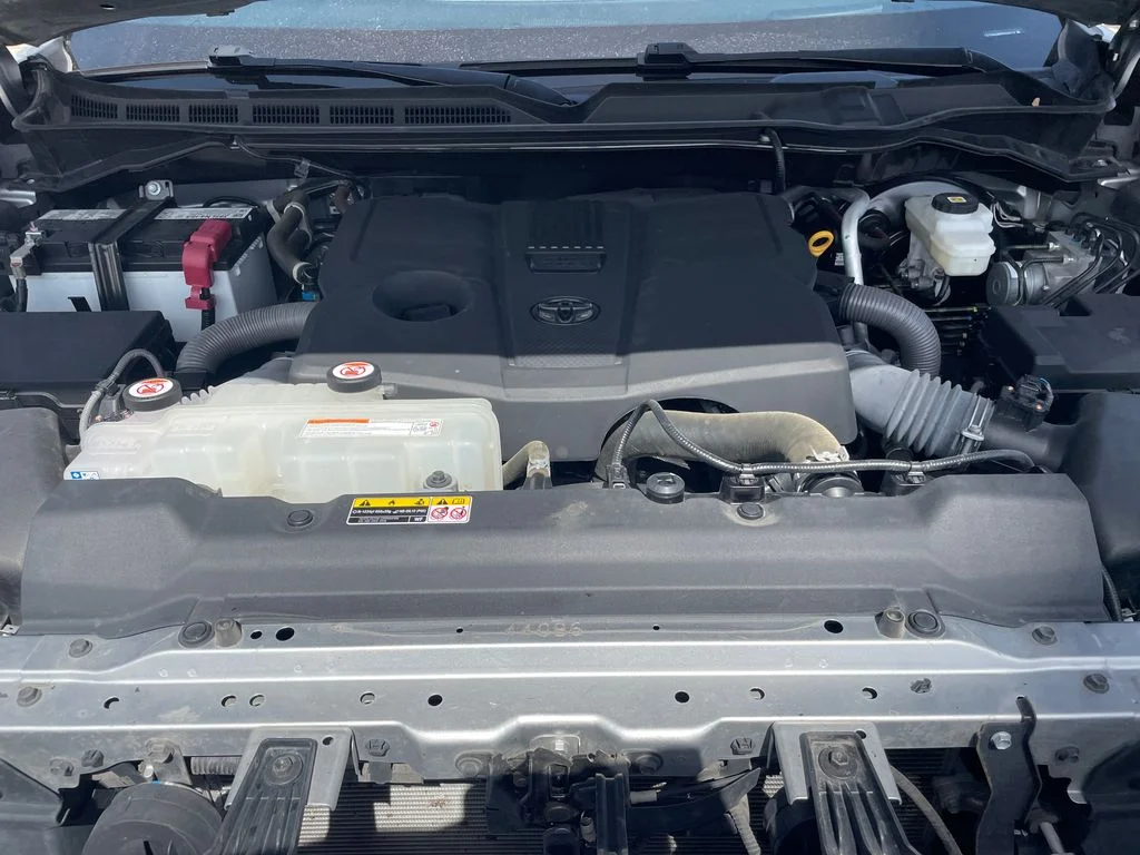 Used 2024 Silver Toyota Platinum image 25