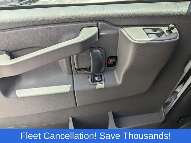 2025 Chevrolet Express Cargo Work Van - Photo 31