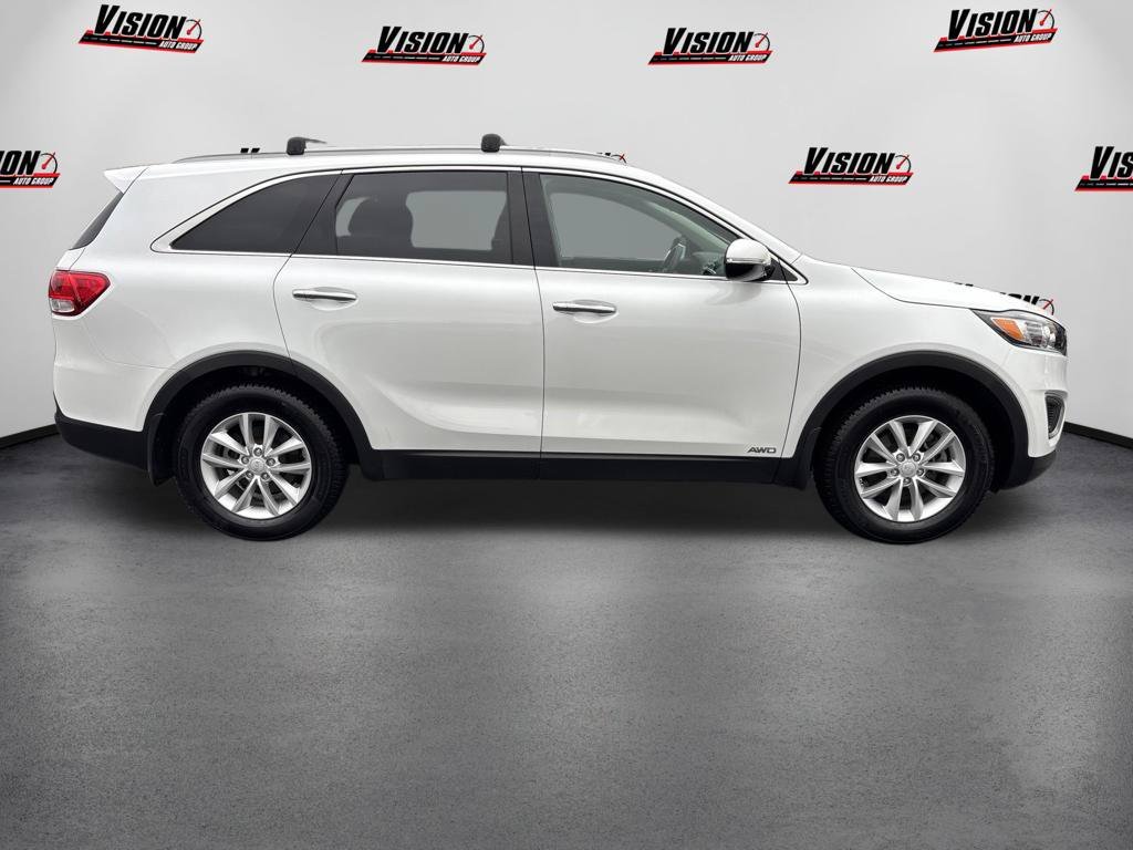 Used 2018 White Kia LX image 6
