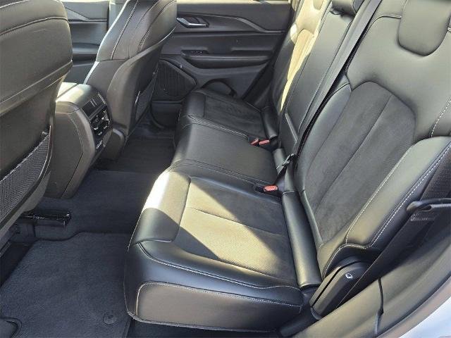 Used 2024 Bright White Clearcoat Jeep  image 28