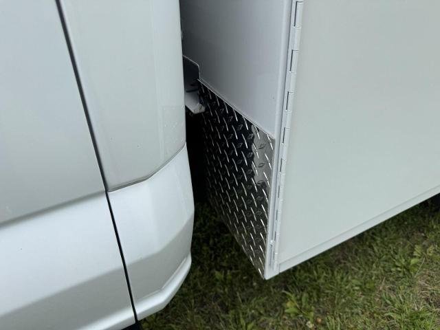 New 2026 Oxford White Ford F-250® XL image 4