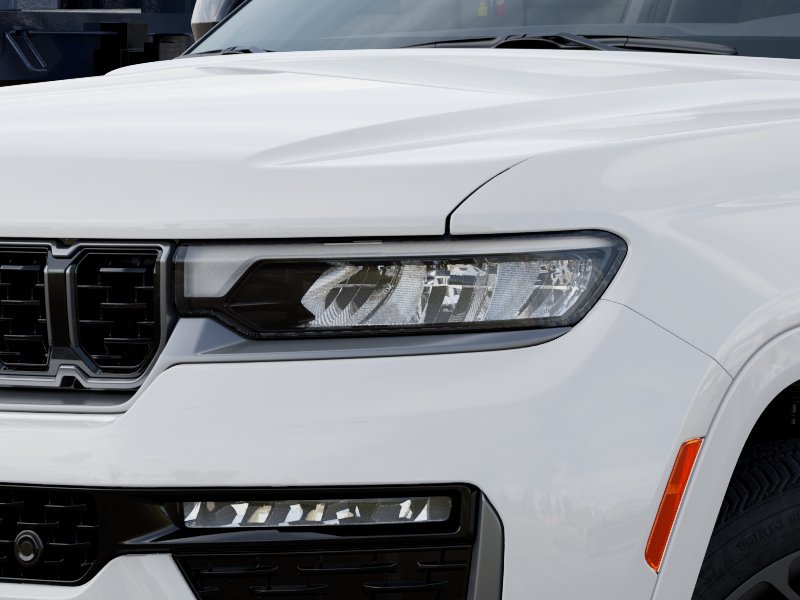 New 2027 Bright White Clear-Coat Paint Jeep Summit image 6
