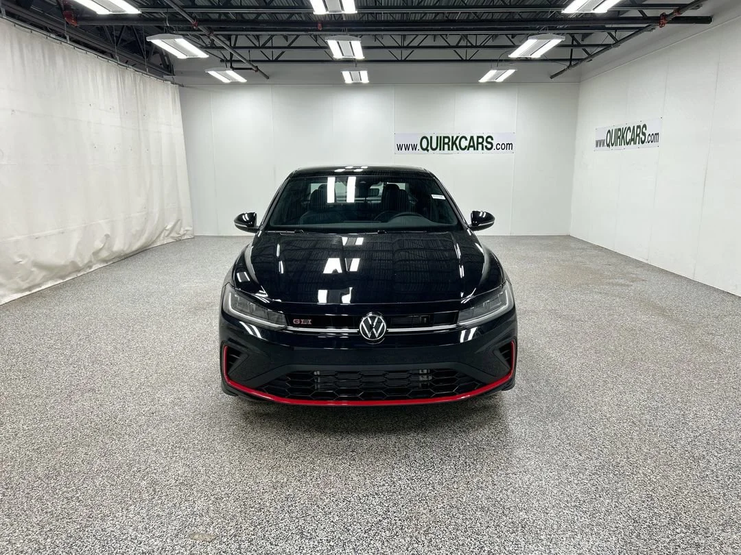 New 2026 Deep Black Pearl Volkswagen Autobahn image 2