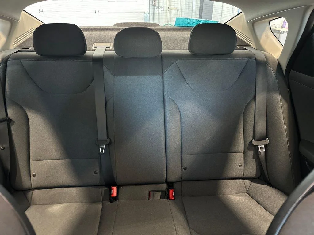 Used 2025 Steel Gray Kia LXS image 24