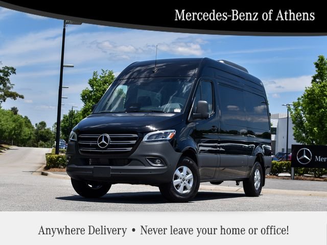 2026 Mercedes-Benz Sprinter 2500 144 WB's photo
