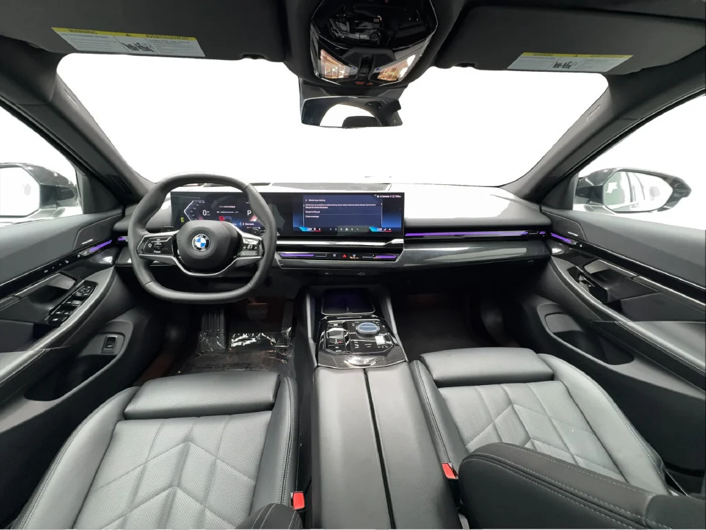 Used 2026 Black BMW 530i xDrive image 41