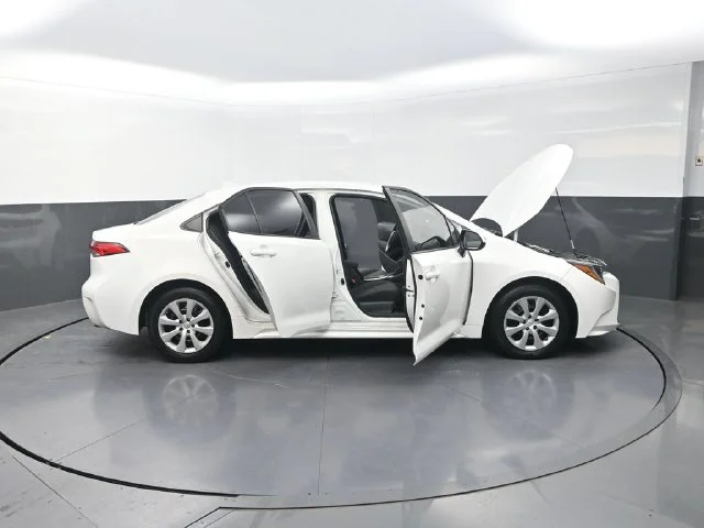 Used 2021 White Toyota LE image 46