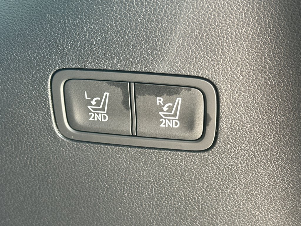 New 2026 Atlantis Blue Hyundai SEL image 34