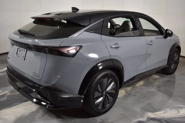Used 2024 Gray Nissan EVOLVE+ e-4ORCE image 10