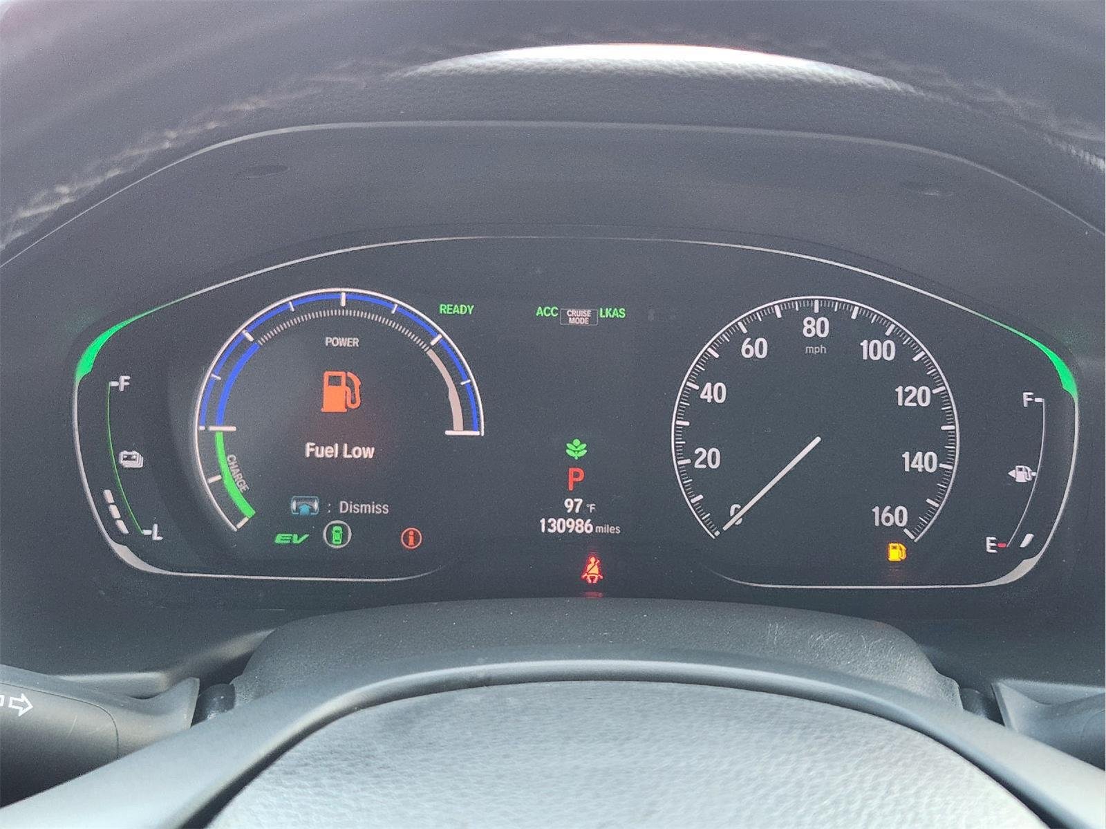 Used 2019 Champagne Frost Pearl Honda Touring image 16