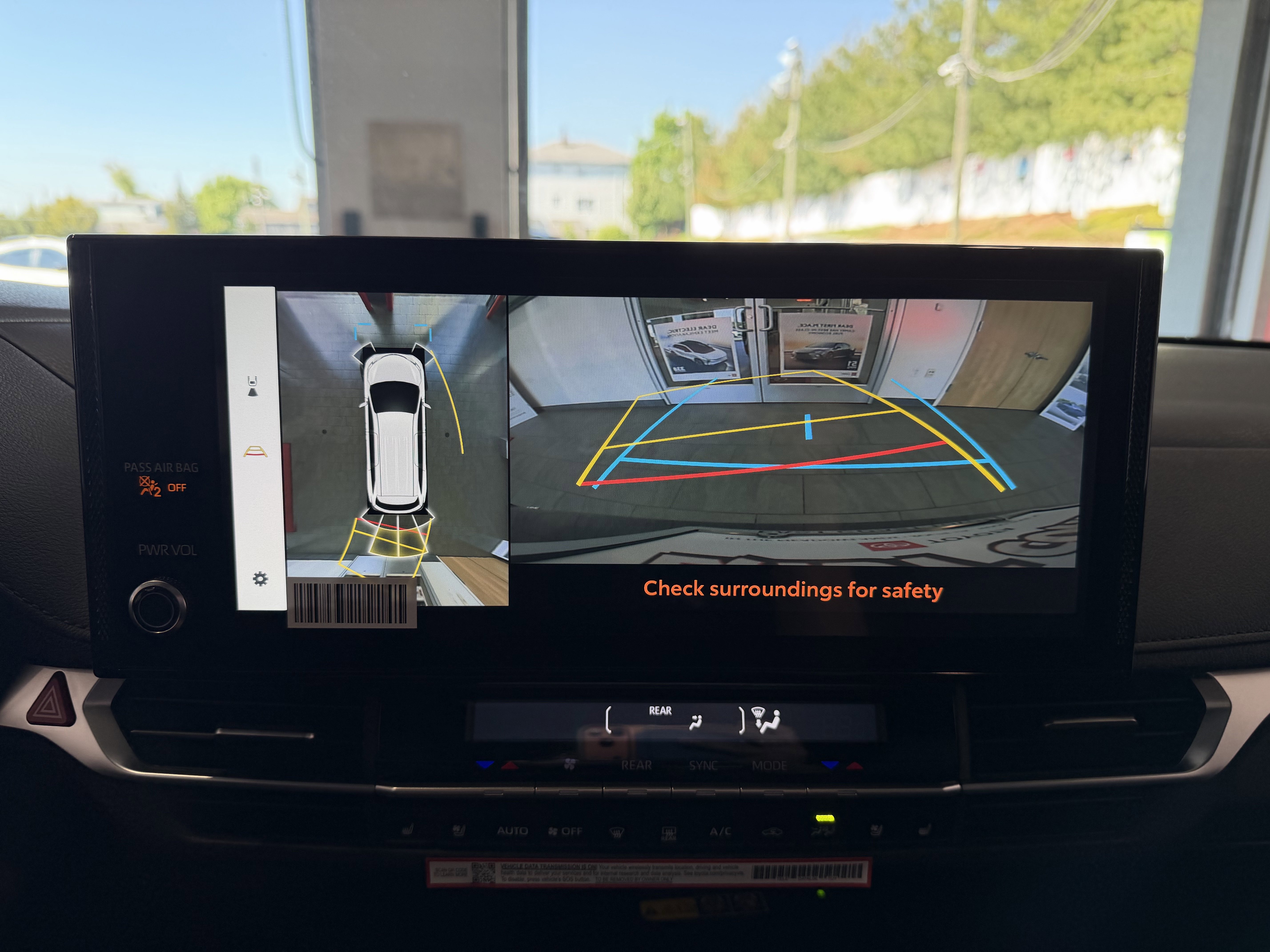 2026 Toyota Sienna Platinum - Photo 42