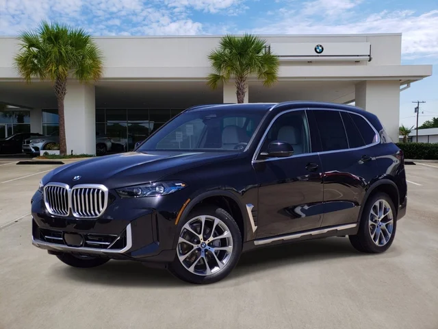 New 2026 BMW X5 sDrive40i With Navigation