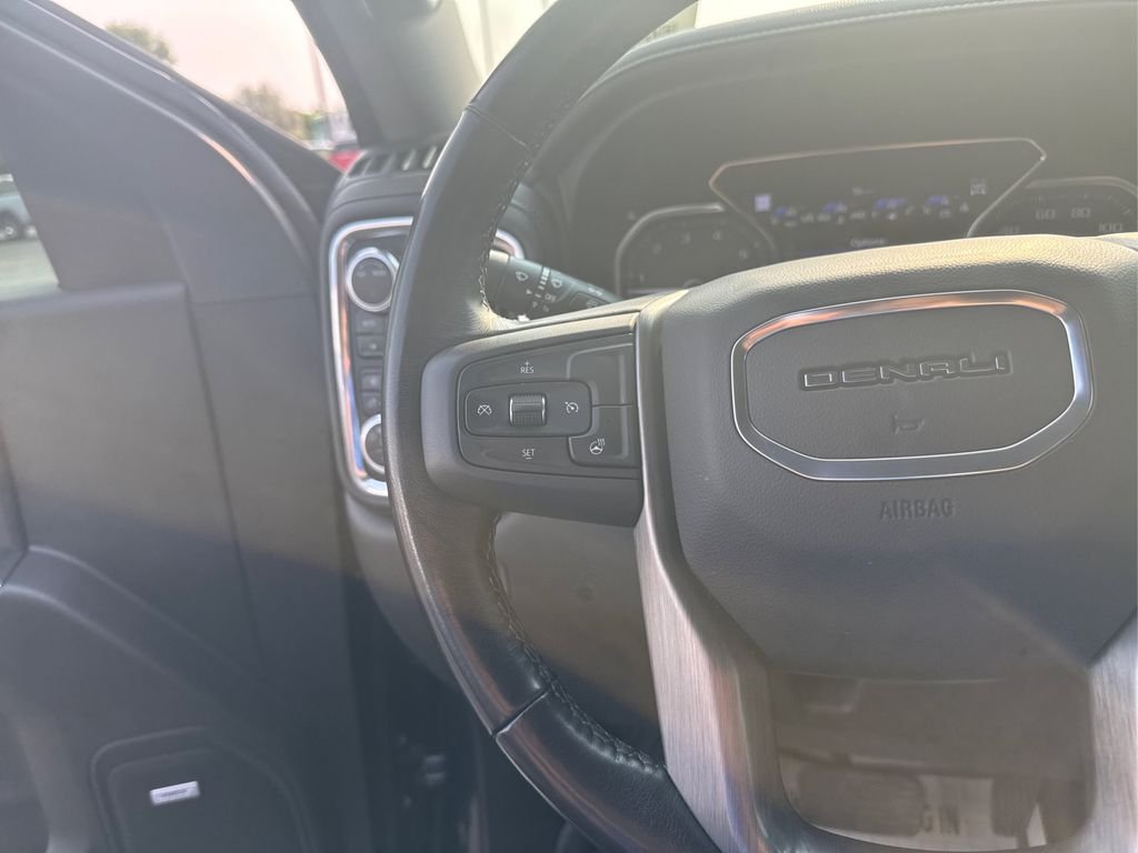 Used 2021 Hunter Metallic GMC Denali image 28