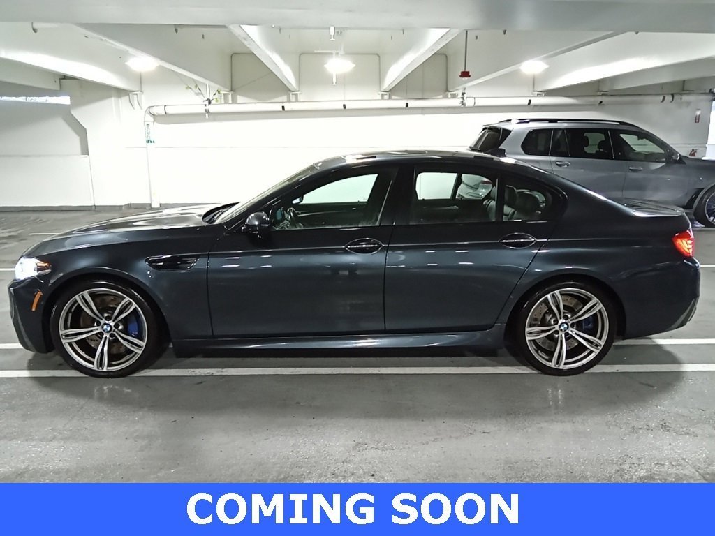 2013 BMW 5 Series M5