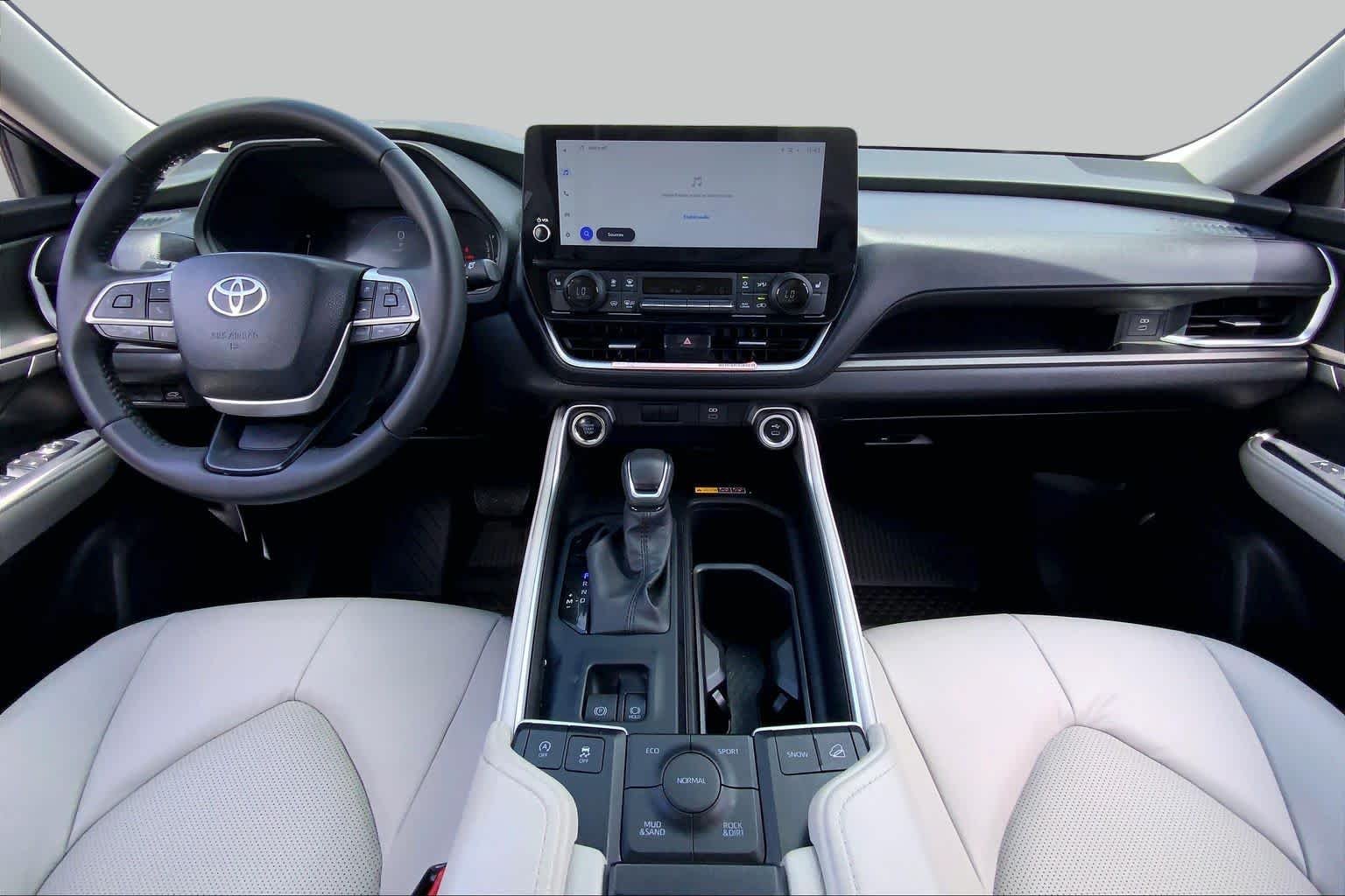 Used 2025 Storm Cloud Toyota XLE image 15