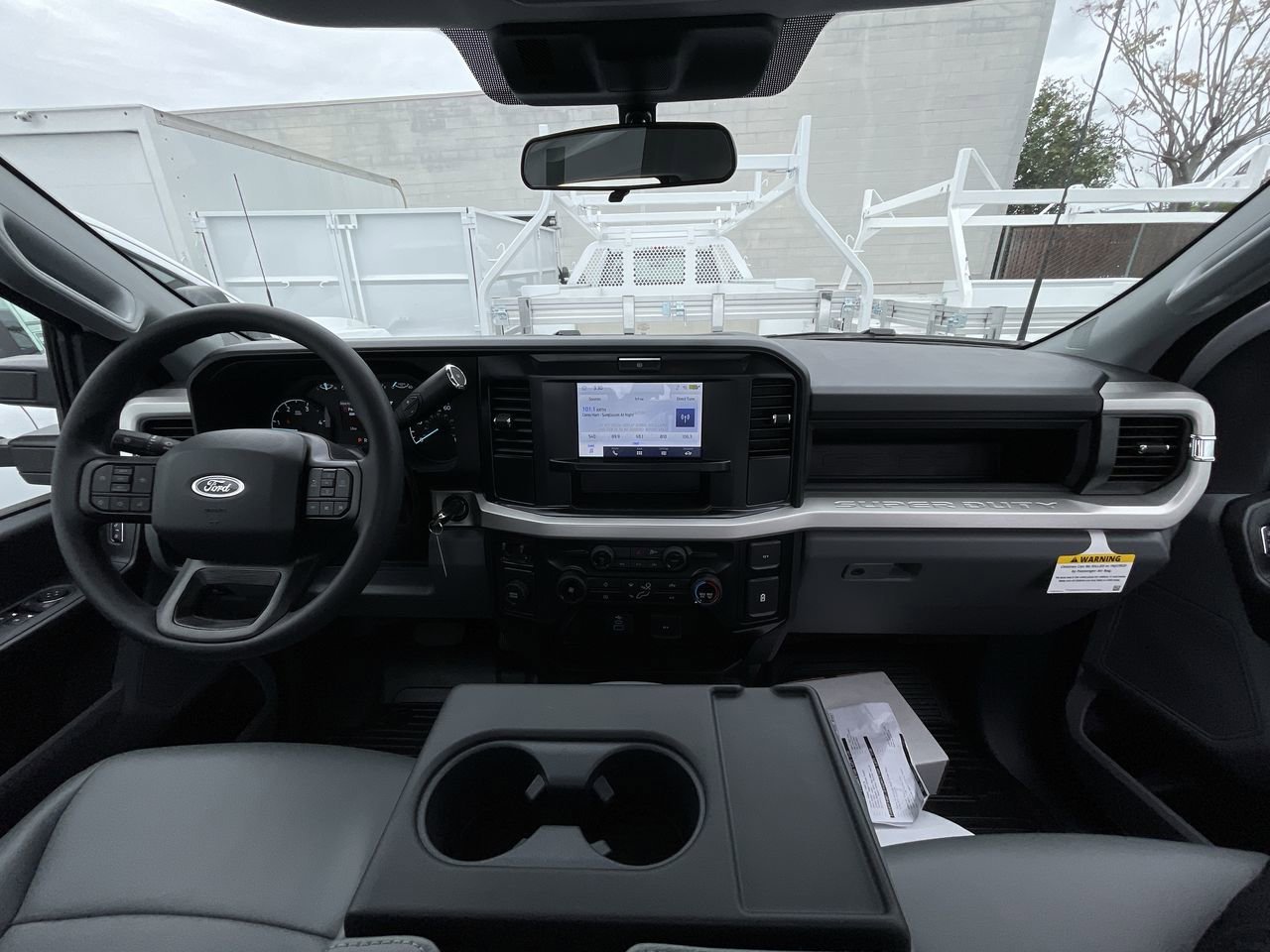 New 2025 Oxford White Ford XL image 12