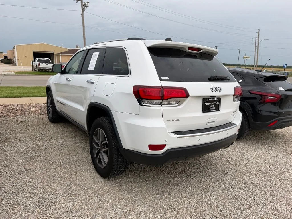 Certified Used 2022 White Jeep Limited image 3