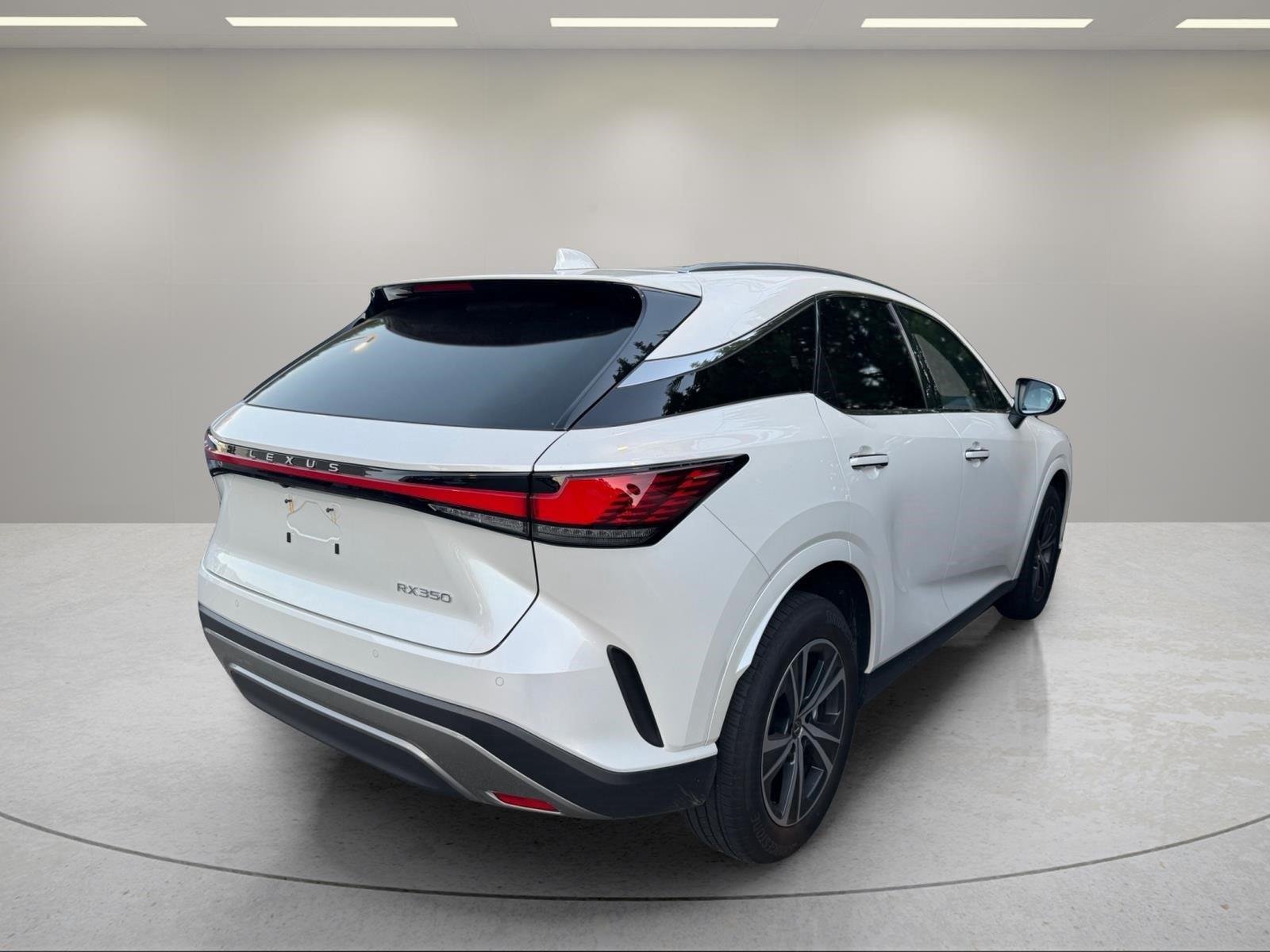Used 2025 Eminent White Pearl Lexus RX 350 Premium image 9