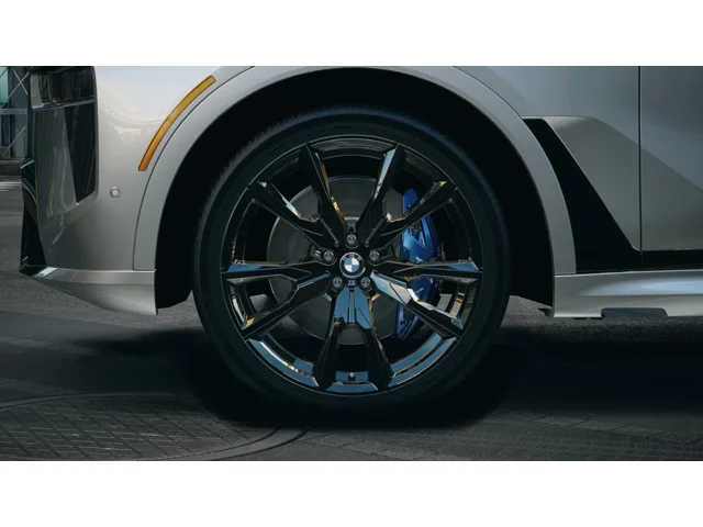 New 2027 Skyscraper Grey Metallic BMW  image 7