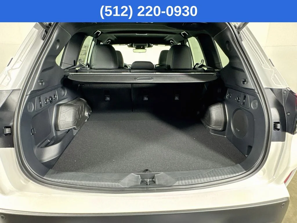 New 2026 CRYSTAL WHITE PEARL Subaru Touring Hybrid image 33