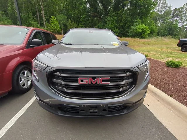 Used 2021 Gray GMC SLE image 3