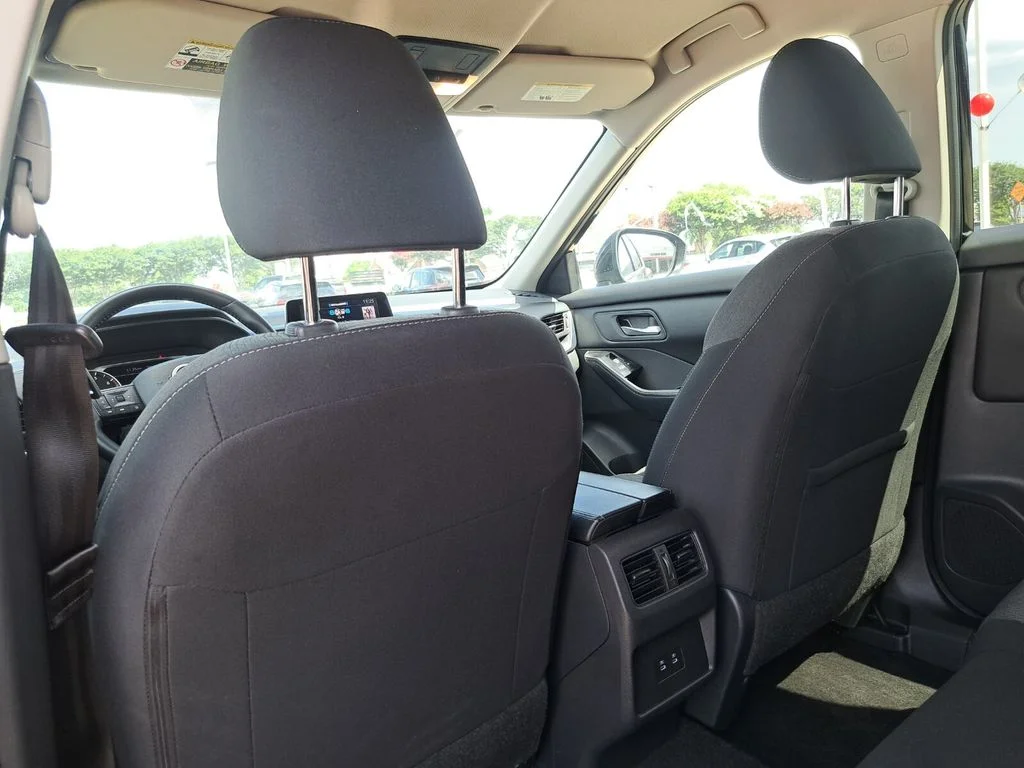 Used 2025 Black Nissan SV image 21