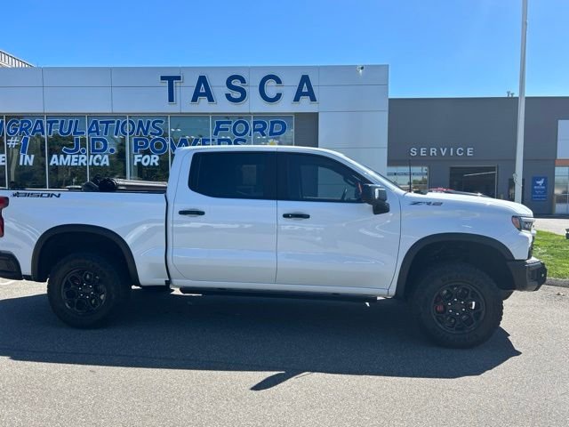Used 2023 White Chevrolet ZR2 image 9