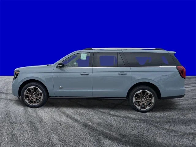 New 2027 Glacier Gray Metallic Tri-Coat Ford MAX King Ranch® image 7