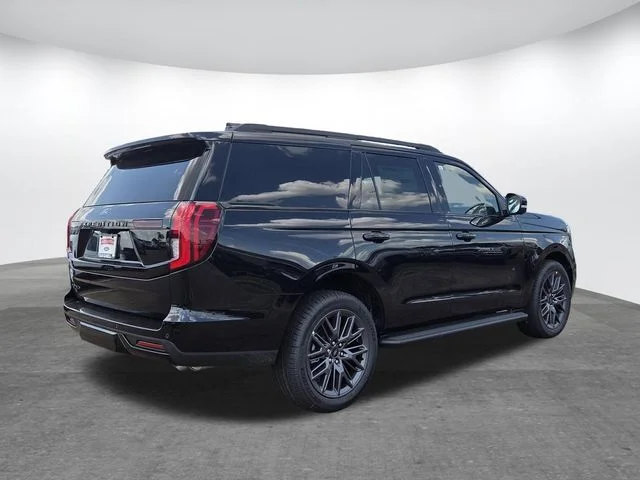 New 2026 Agate Black Metallic Ford Platinum® image 26
