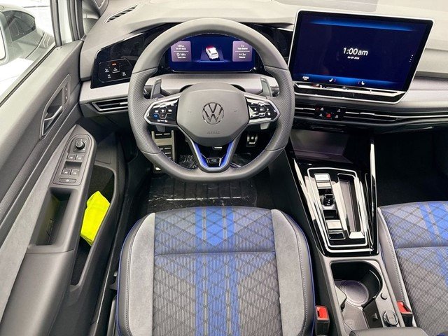 New 2026 Pure White Volkswagen 2.0T image 10