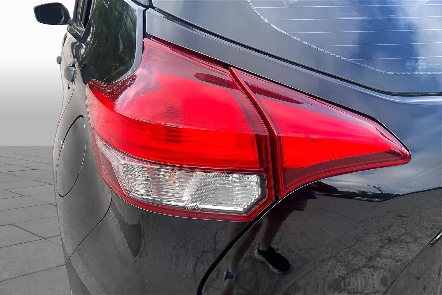 Used 2020 Super Black Nissan S image 28