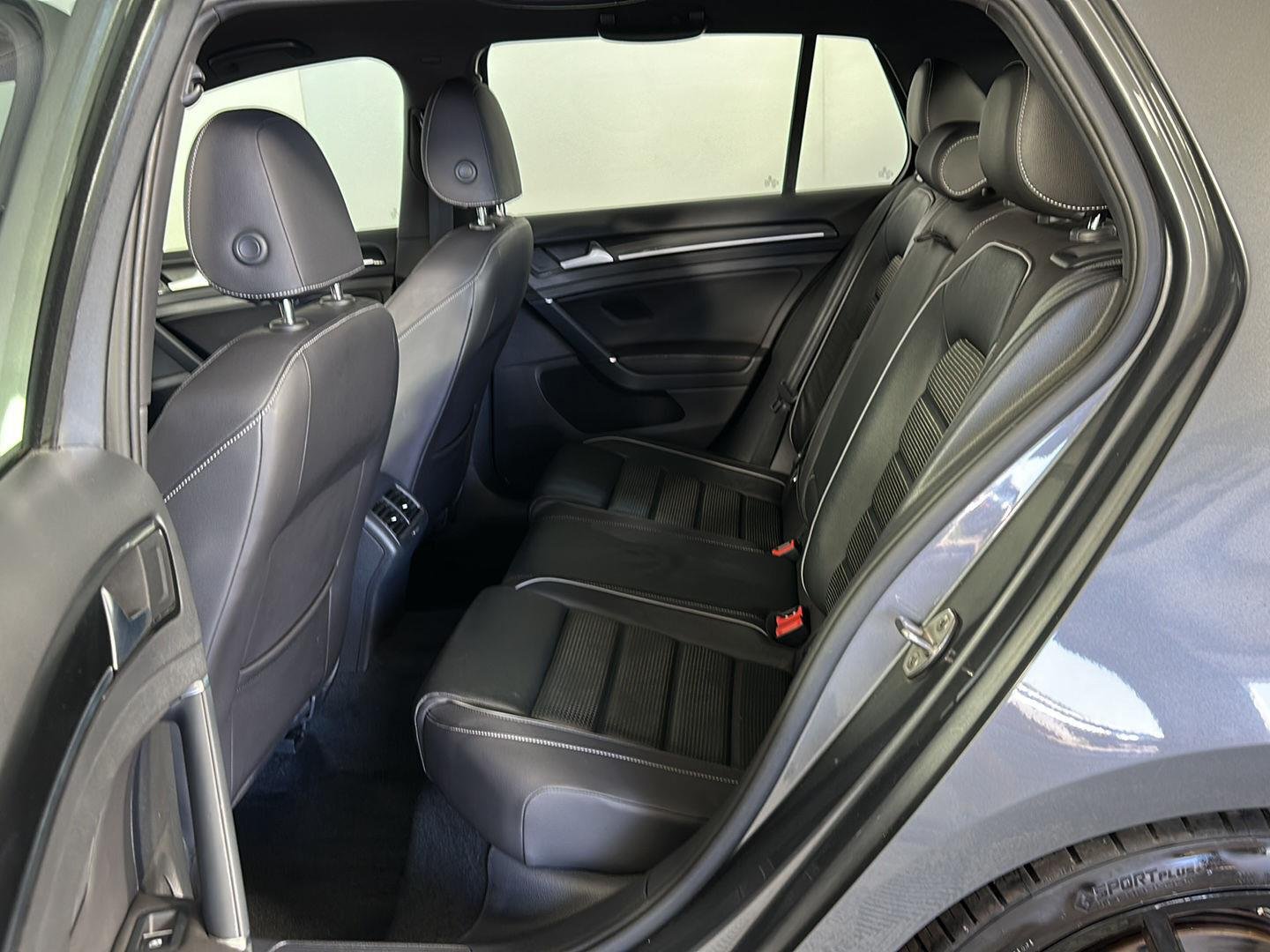 Used 2019 Indium Gray Metallic Volkswagen 4Motion image 24