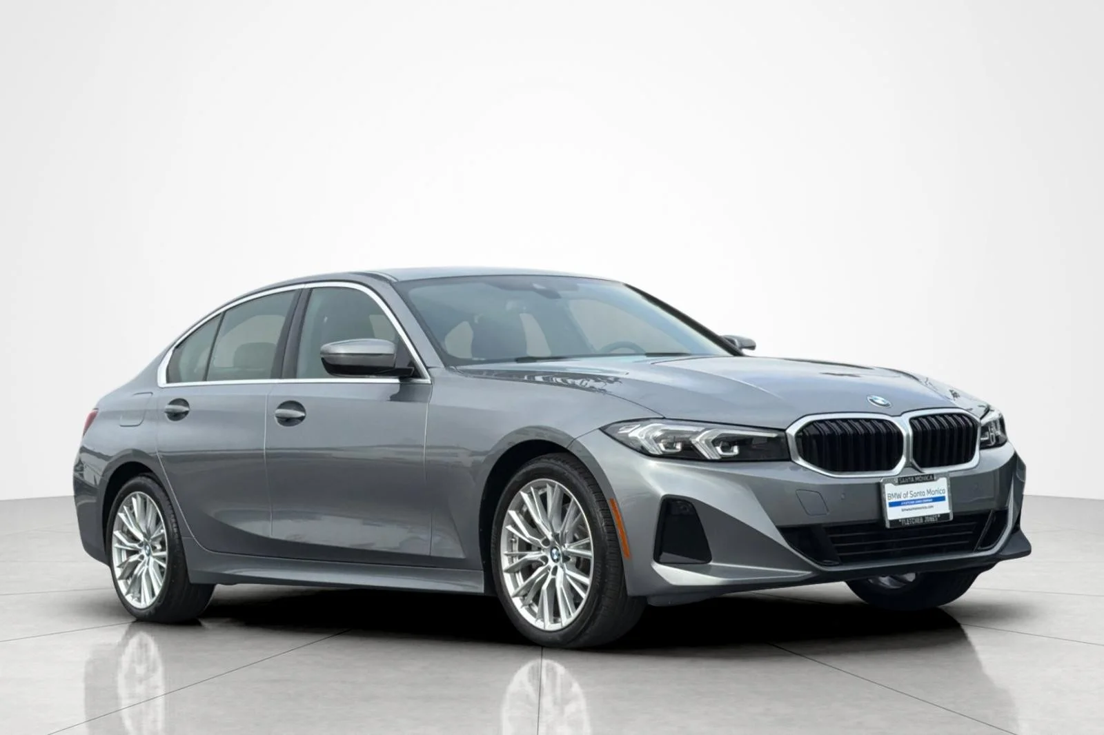 Used 2024 Skyscraper Grey Metallic BMW 330i image 7
