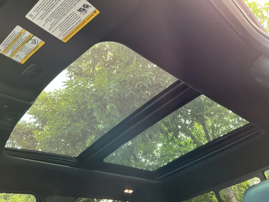 Used 2018 Black Ford Limited image 24