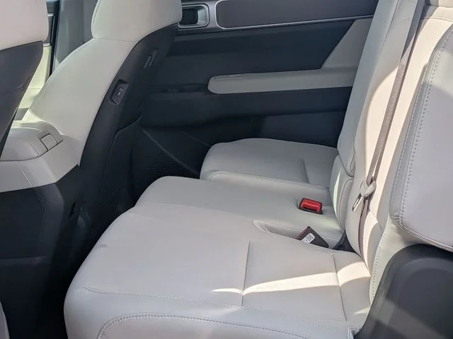 New 2026 Gray Hyundai SE image 21
