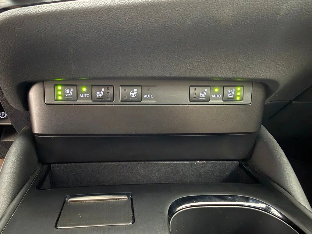 Used 2025 Black Lexus 350 image 29