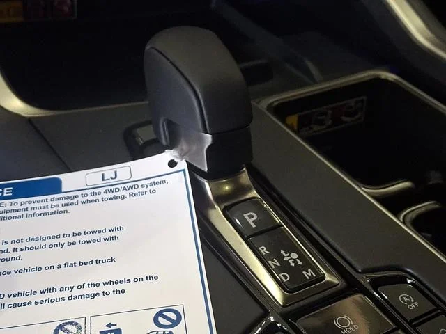 New 2026 Wind Chill Pearl Lexus LUXURY AWD image 17