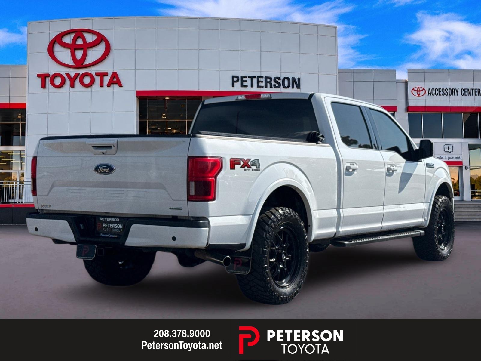 Used 2020 White Ford Lariat image 3