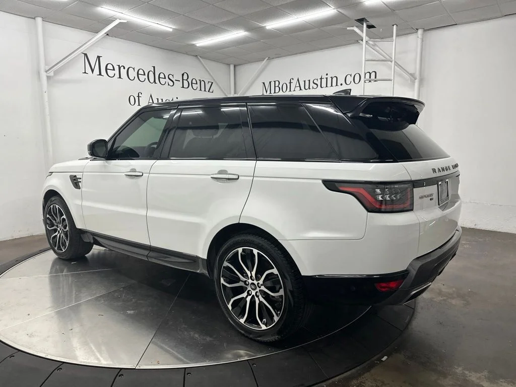 Used 2022 White Land Rover HSE Silver Edition image 5