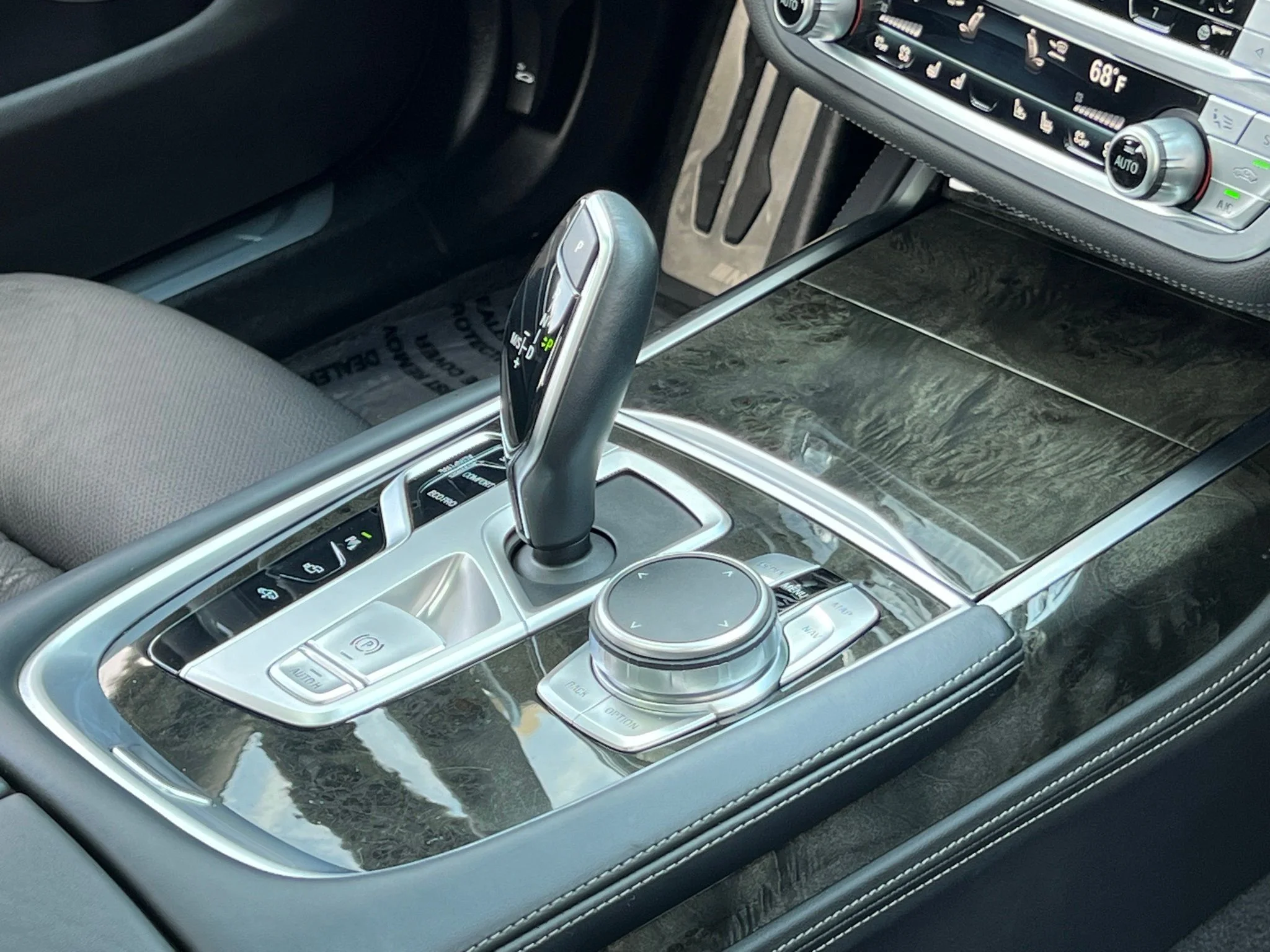 Used 2022 Blue BMW 750i xDrive image 42